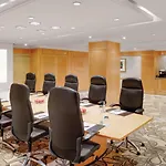 Hilton Park מלון