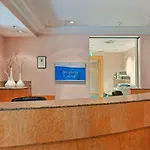 Hilton Park 4*