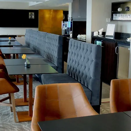 Ξενοδοχείο Hilton Park 4*