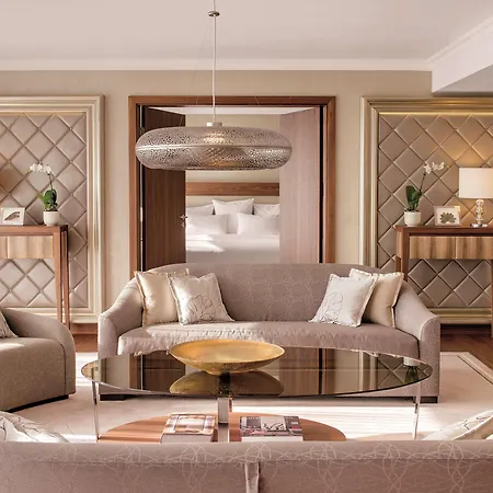 Hilton Park Ξενοδοχείο 4*