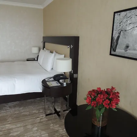 Ξενοδοχείο Hilton Park 4*