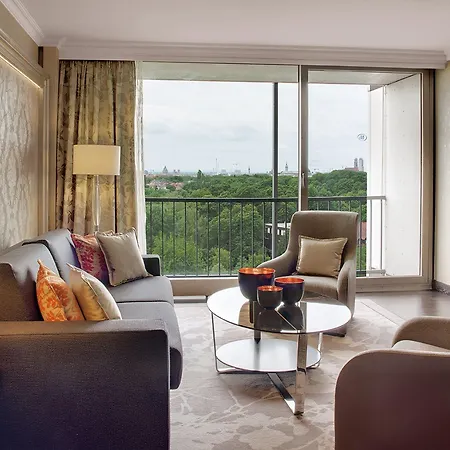 Hilton Park Ξενοδοχείο 4*