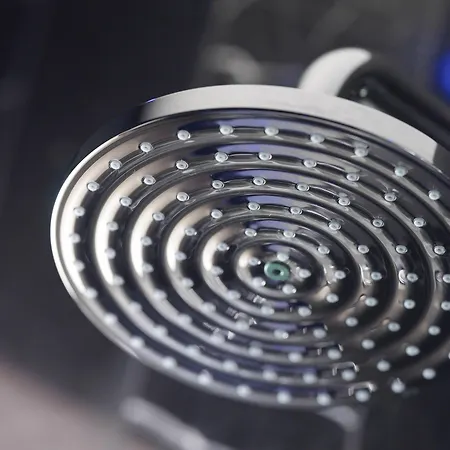 Hilton Park Hotel 4*