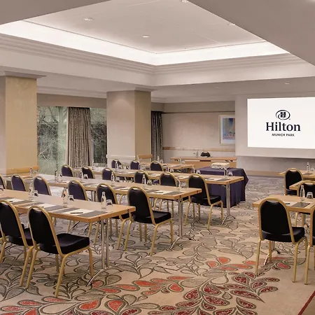 Hilton Park 4* Mnichov