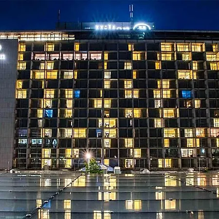 Hilton Park 4* Mnichov