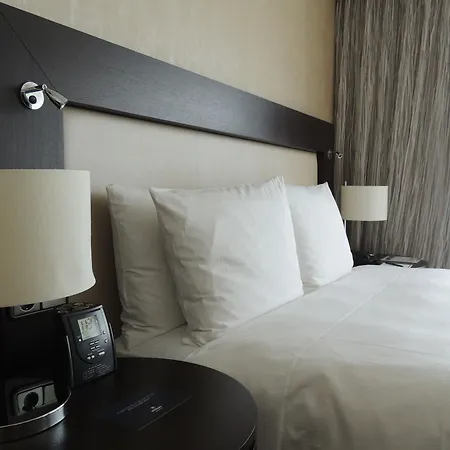 Hilton Park Otel